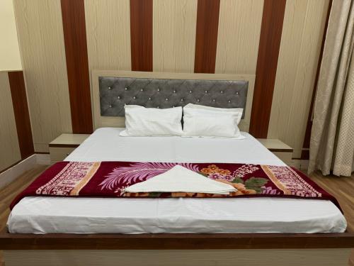 1389whatsapp_image_2025-05-19_at_6